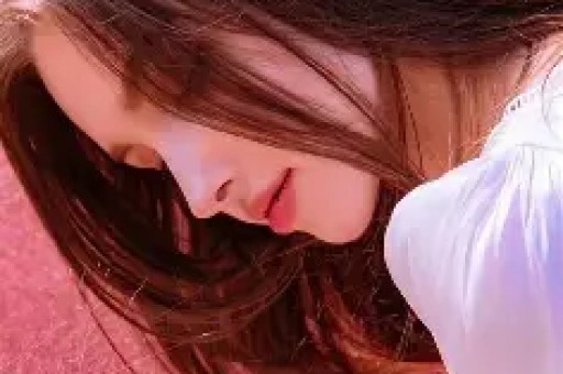 一天4个瓜出轨、破产、黄一鸣自称愿意被包养一个比一个离谱
