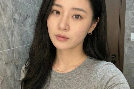 香港知名演员秀恩爱原谅老公婚内出轨结婚半月前夫意外身亡 香港知名演员秀恩爱原谅老公婚内出轨结婚半月前夫意外身亡