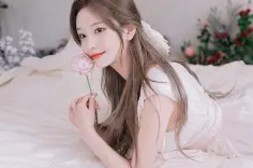 韩国女星拍电影期间意外怀孕导演河正宇慌了当即做出一个决定