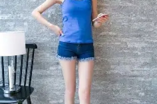 突发！香港知名女星自曝三度流产隐忍前夫婚内出轨长达十年