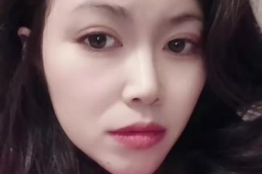 刘晓庆被指耍大牌现身河南万岁山和王婆同台全场冷脸拒讲话 刘晓庆被指耍大牌现身河南万岁山和王婆同台全场冷脸拒讲话